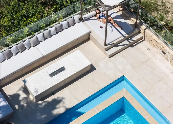 Alpha Estate & Spa